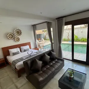 Hotel Grey House Monkey Forest