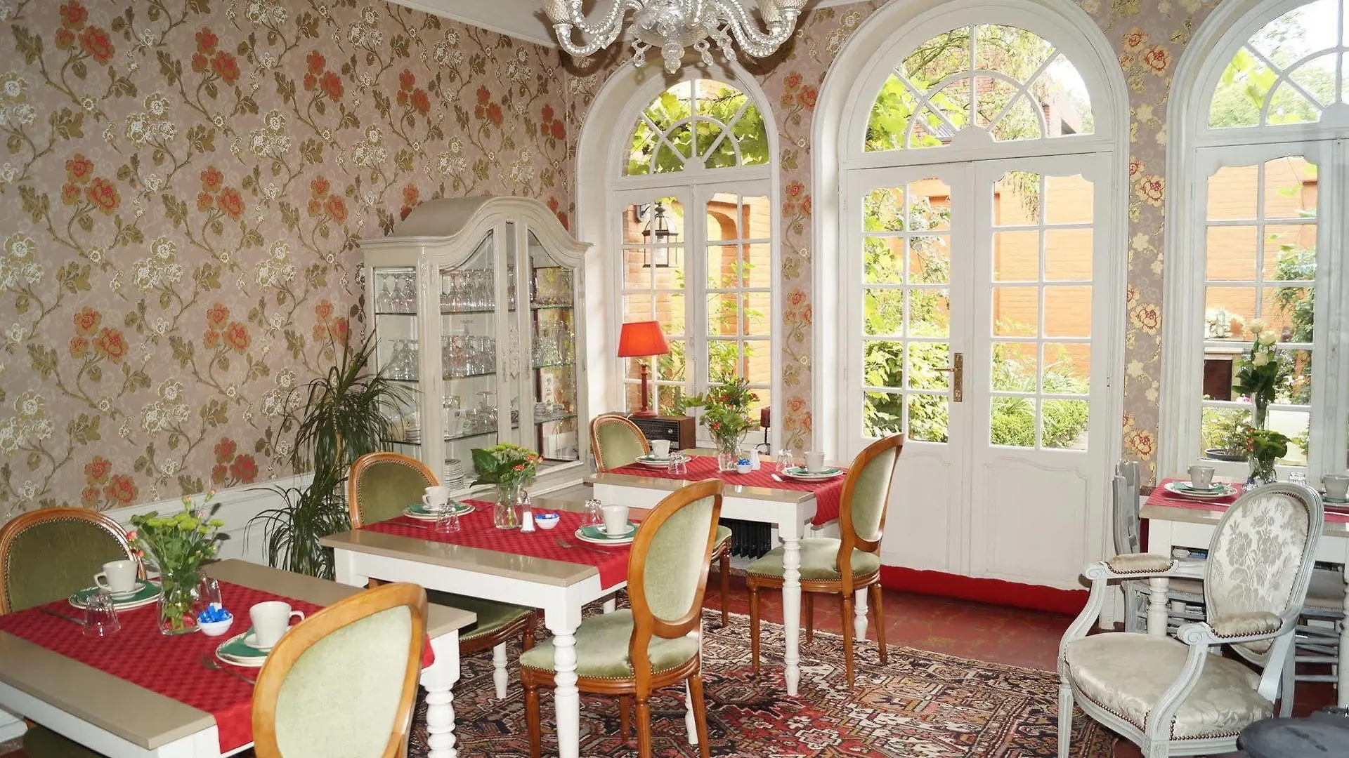 B&B Next Door Bruges 4*,