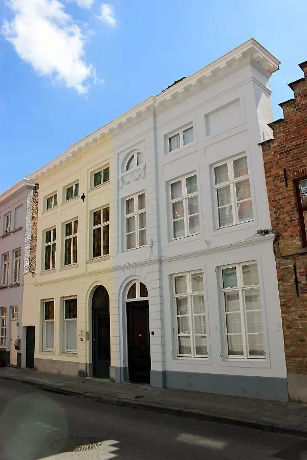 B&B Next Door Bruges 4*,